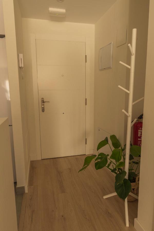La Terraza De La Vega - Ubicacion Inmejorable , Wifi , Terraza Y Parking Gratuito Apartment Oviedo Bagian luar foto